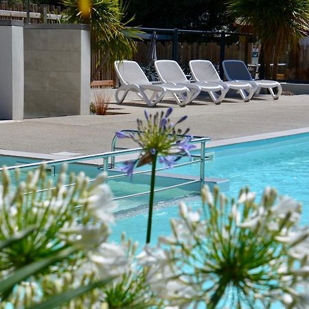 Camping Le Clos Des Pins Longeville-sur-Mer Dış mekan fotoğraf